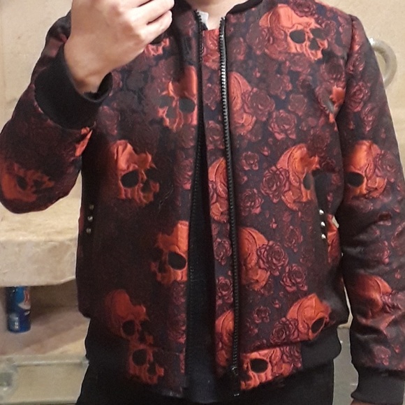 Red bomber jacket - Picture 6 of 6